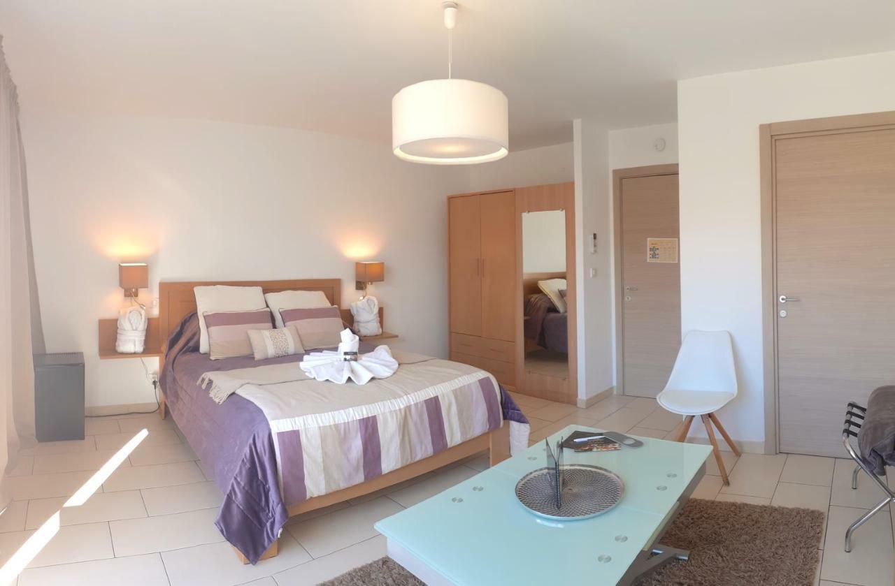 Résidence Le Cosimo 4* LʼÎle-Rousse